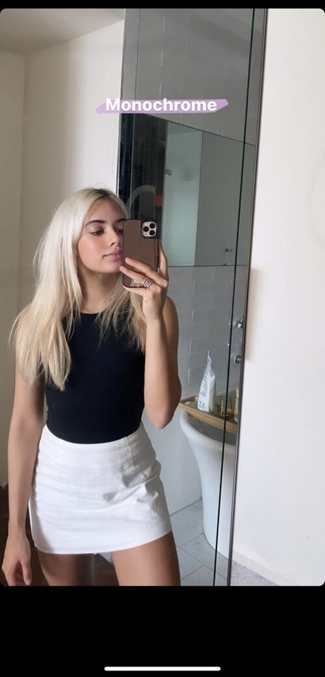 Ambar Driscoll onlyfans leaked