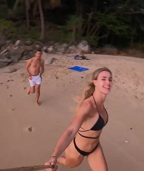 Meeryo7 onlyfans naked leak