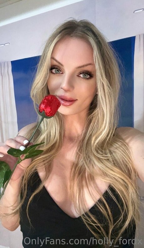 holly fordx onlyfans uncensored