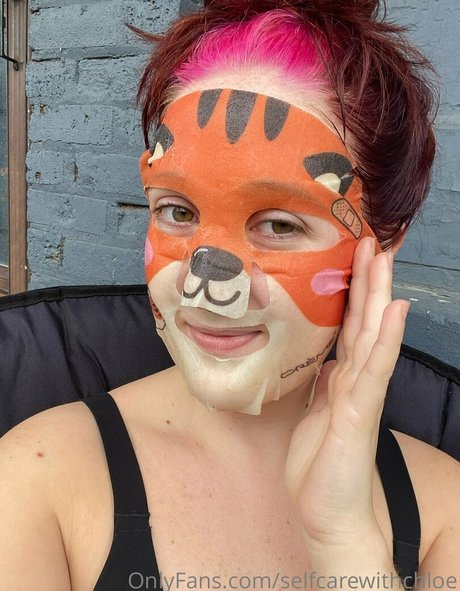 selfcarewithchloe fans only