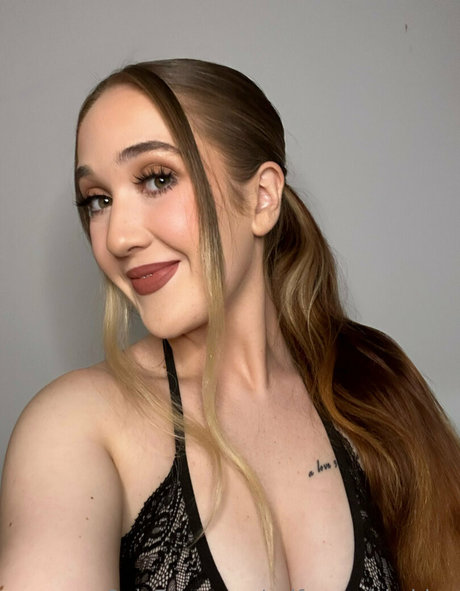 selfcarewithchloe porn onlyfans leak