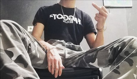 BarebackFaggot onlyfans naked