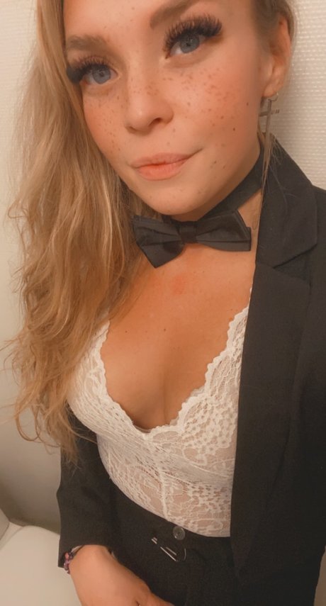 Barbiedockan_ onlyfans model images