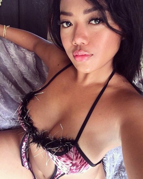 Miababys naked onlyfans pics