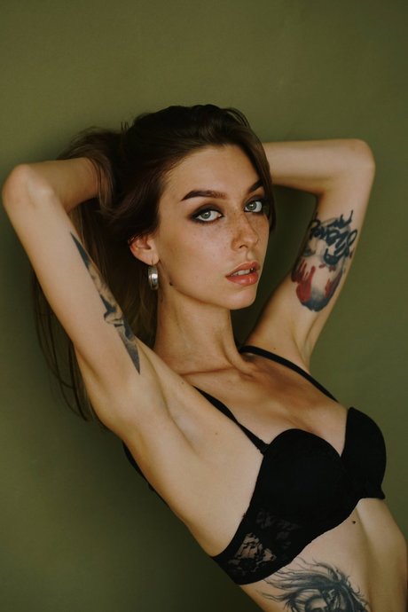 Mia Tibson onlyfans porn