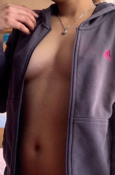 Monica Escobar onlyfans strip tease