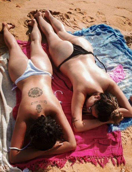 Mexits onlyfans topless