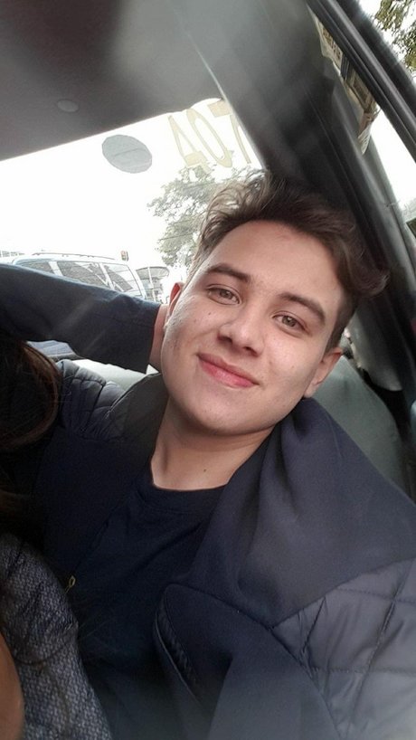 Pablo Hernandez onlyfans pic