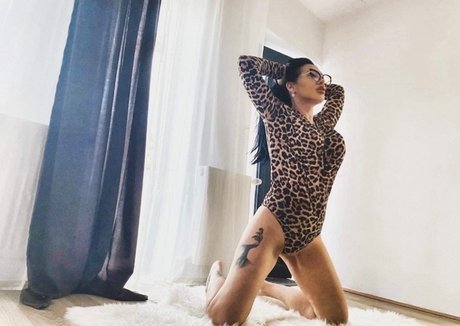 Bella bella onlyfans archives