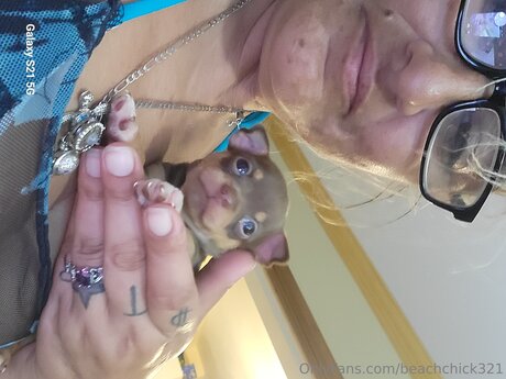 Beach Chick 321 free only fans