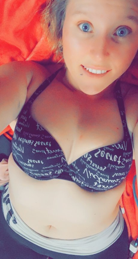 Bella Parsons onlyfans leak xxx