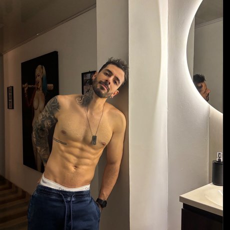 Mike Zander leaked onlyfans pics