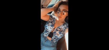 Deana strip onlyfans