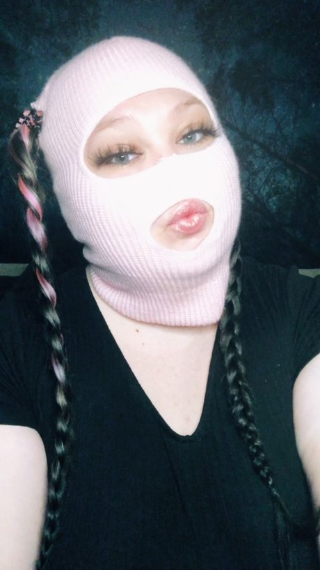 Mrs klark onlyfans strip