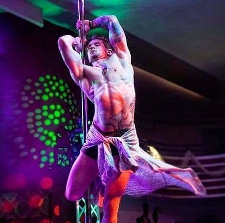 MidwestPoleBoy leaked naked onlyfans