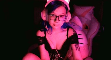 Mari Kitti naked on onlyfans