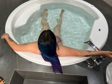 Michelle LP sextape onlyfans