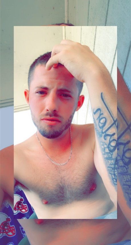 Bee Neal onlyfans nude leaks