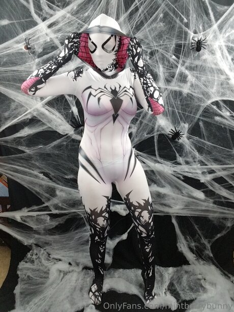 MintBerryBunny onlyfans model images