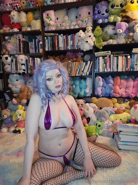 MintBerryBunny onlyfans nude leaked