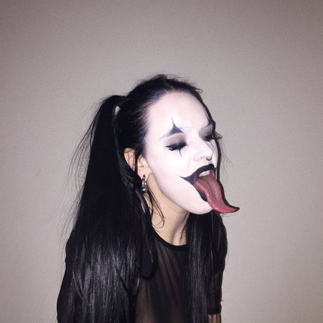 MINA DE SADE naked onlyfans leaked