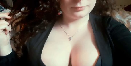 Mimi Elaina leak onlyfans