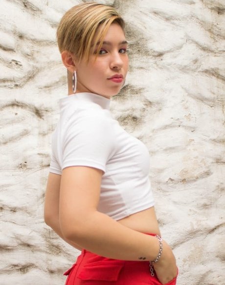 Mily 13 onlyfans boobs