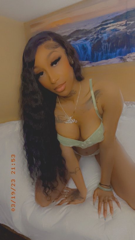 Milliana503 onlyfans photo