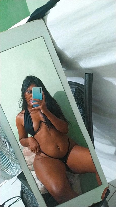 Milla Feerrari onlyfans boobs