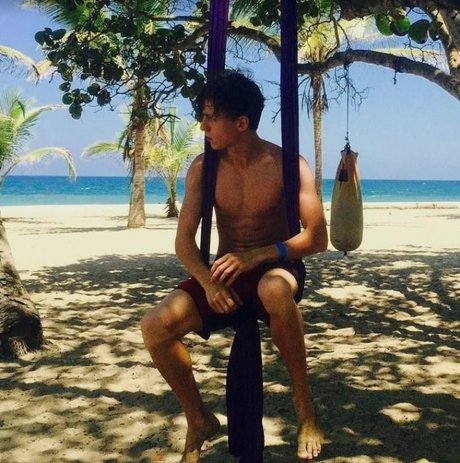 MARCEL ANDREI HUDI IAN onlyfans sex leak