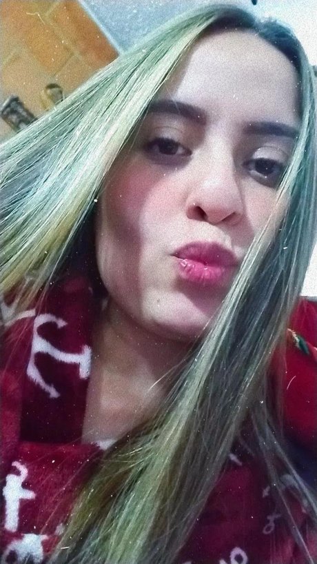 Caro Calderon onlyfans strip