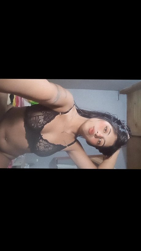 Zorrahot_ only fans leaks porn