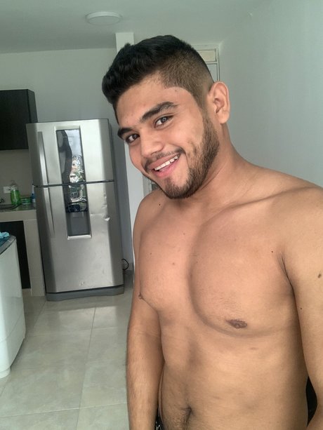 Andr s Moreno onlyfans porno