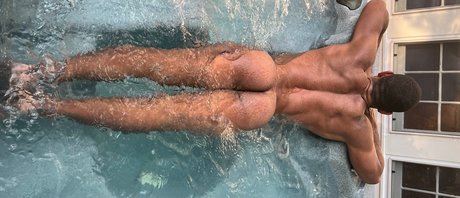 VERSEMUSCLE JOCK naked onlyfans leaks