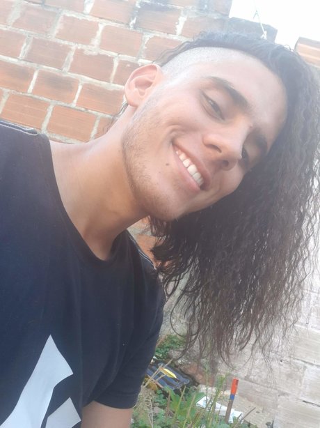 Juan Carlos Celis Romero feet onlyfans