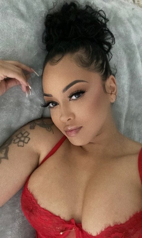 4ever Ambi only fans pictures