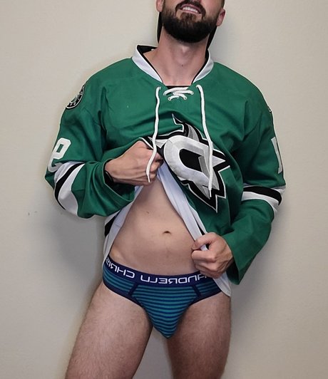 milehigh trav onlyfans leak ass