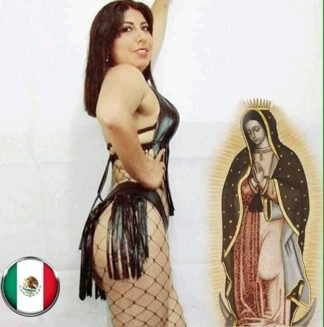 Jenyss_ onlyfans nude pics