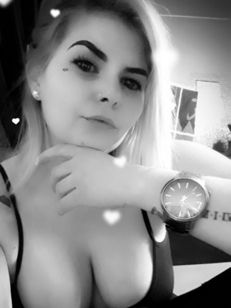 Miss Charlie Napol on_ naked on onlyfans