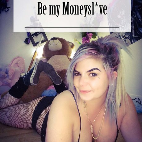 Miss Charlie Napol on_ leaks onlyfans