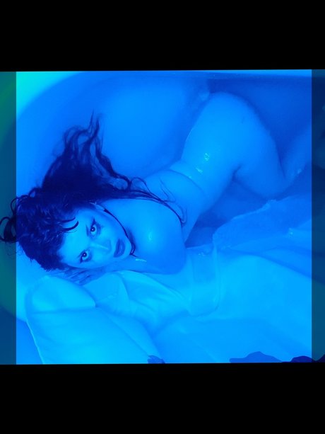 Miss Alayna Smittin onlyfans desnuda