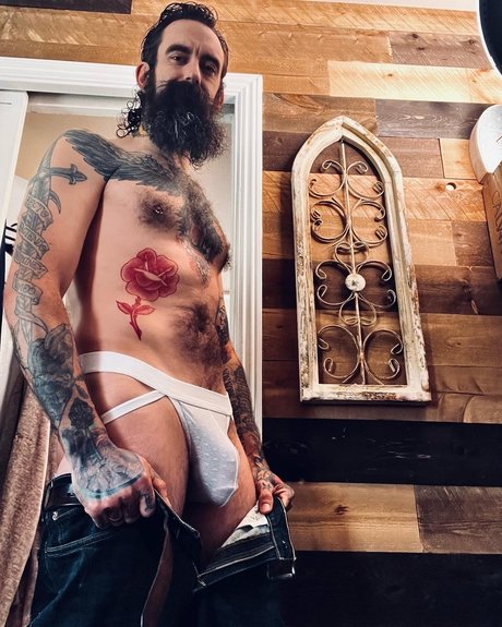 Jonny Cockswell onlyfans naked leaked