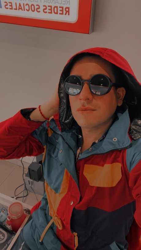 JEAS onlyfans naked leaks