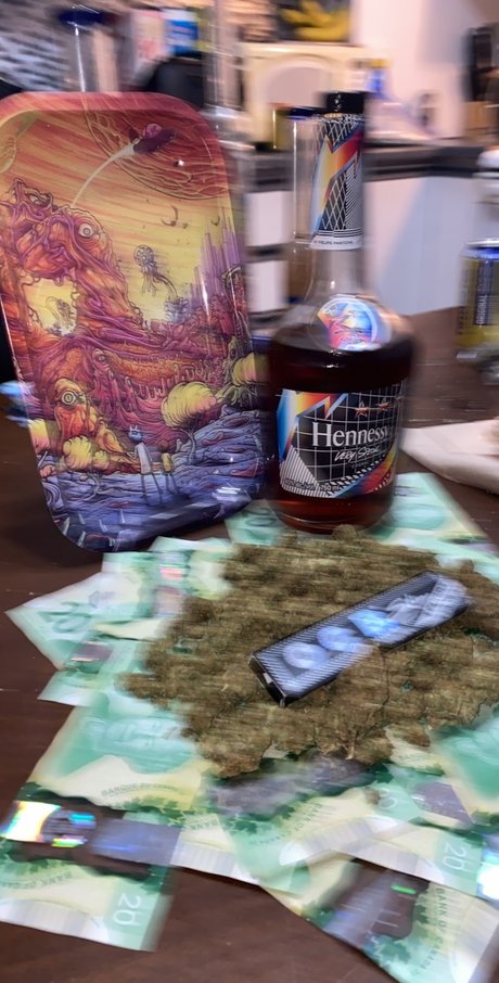 Miss420 onlyfans pic