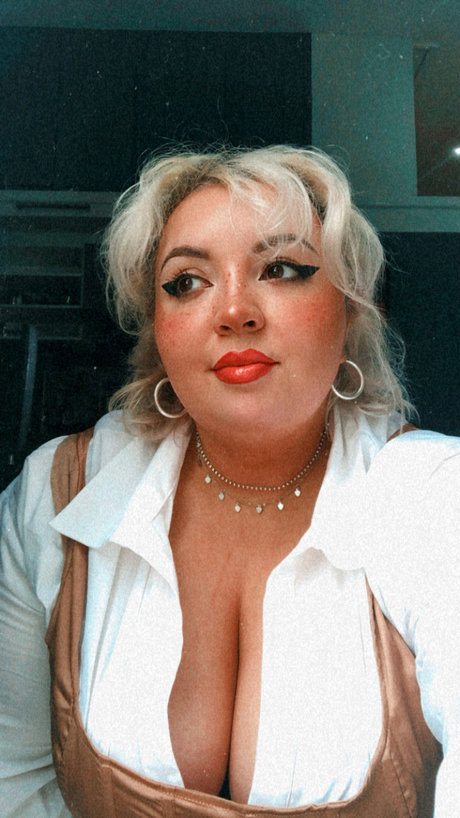 Peach Boba only fans naked