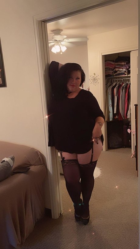 Miranda Ashley hot onlyfans