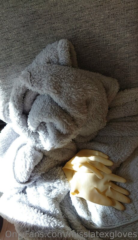 Miss Latex GLoves leaked only fans porn