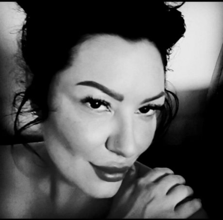 Miss Jaye onlyfans free content