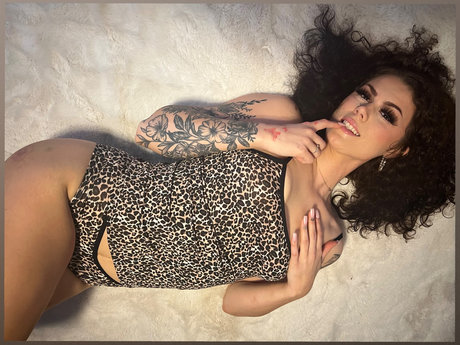 ur mommy onlyfans naked leak