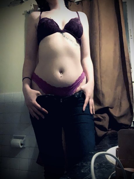 Alica leaked onlyfans pics